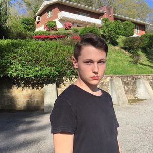 Meet your Posher, Brady